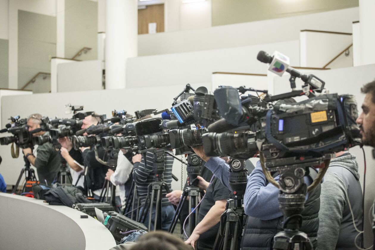 On a slow news day, even a press conference on the mundane matter of dealing with cold weather can draw a crowd. | Rich Hein/Sun-Times